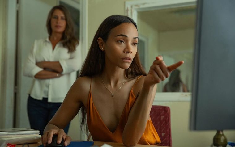 Mientras que en Europa y EE.UU fue bien recibida, Latinoamérica la criticó duramente. Mientras que en Europa y EE.UU fue bien recibida, Latinoamérica la criticó duramente.