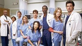 A 17 años de su salida de la serie, los productores confirmaron que una de las figuras de las primeras temporadas volverá al drama médico por tres episodios