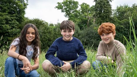 Hermione Granger, Harry Potter y Ron Weasley, los protagonistas de la esperada serie.