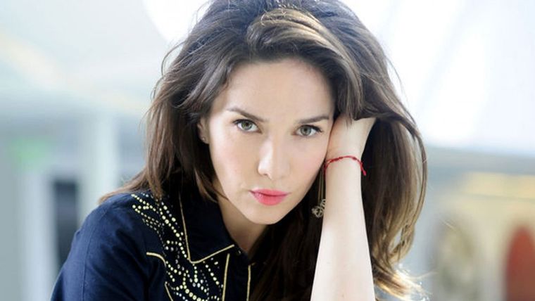 Natalia Oreiro sigue derrochando belleza, ahora en un programa de talentos de Uruguay