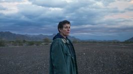 la pelicula nomadland se lleva el leon en oro en el festival de venecia