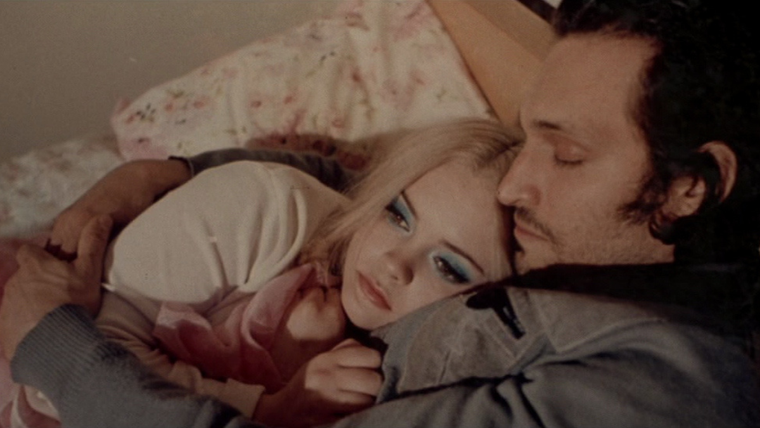 Un romance incómodo y brillante: esta película se convirtió en un título de culto.