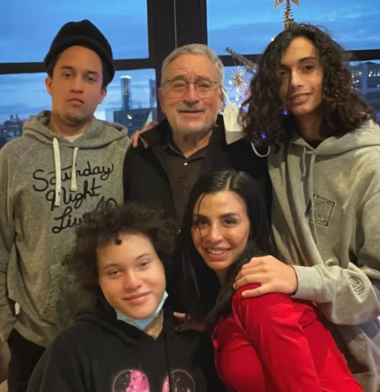 Robert De Niro tiene siete hijos. Robert De Niro tiene siete hijos.