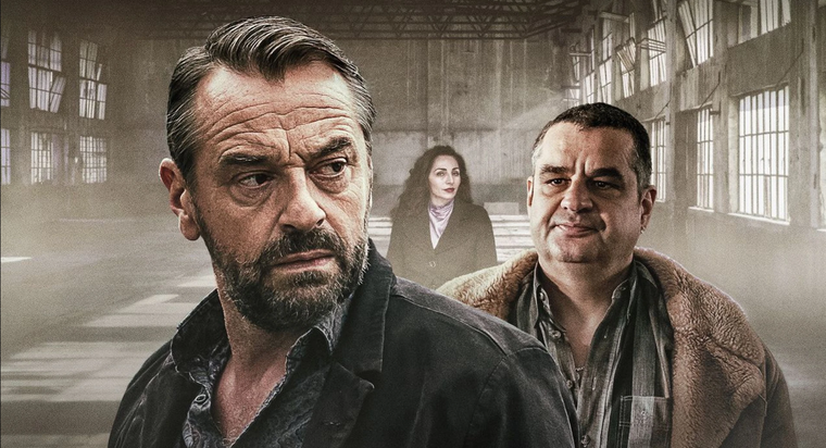 Una serie que lleva el juego del gato y el ratón a un nuevo nivel. Una serie que lleva el juego del gato y el ratón a un nuevo nivel. 