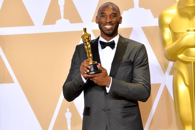 Kobe Bryant, la única persona en ganar un Oscar y medallas olímpicas Kobe Bryant, la única persona en ganar un Oscar y medallas olímpicas