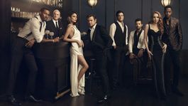 El cast de Dynasty, una de las series canceladas