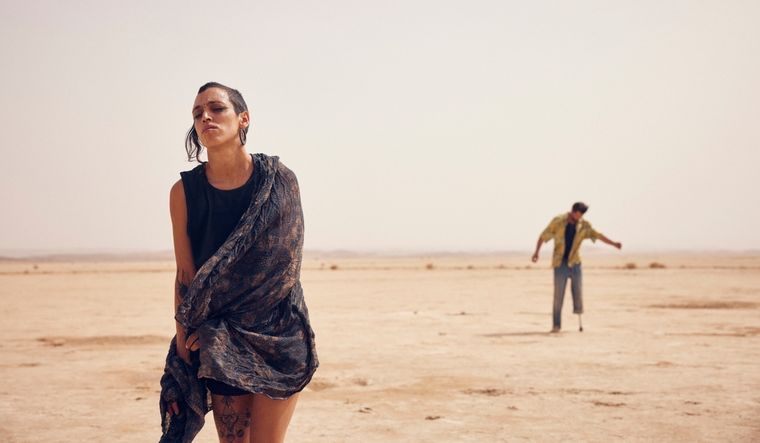 Sirat se estrenó en 2025 y compitió en el Festival de Cannes Sirat se estrenó en 2025 y compitió en el Festival de Cannes