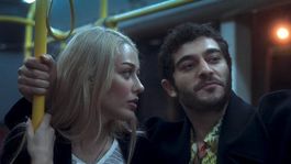 Quédate está un tanto oculta en Netflix