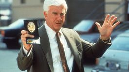 Leslie como el teniente Frank Drebin