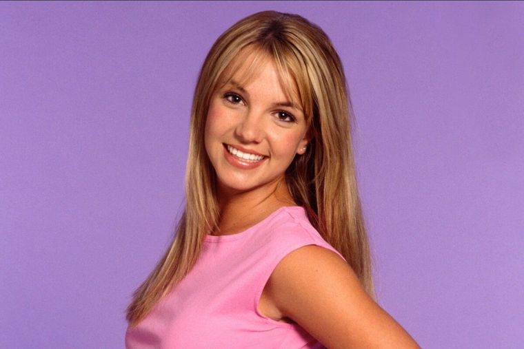 Britney Spears se encuentra detrás de grandes éxitos.