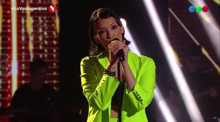 Bianca Cherutti sigue en La Voz y el público estalló en las redes