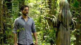 Joaquín Furriel es el protagonista de El jardín de bronce