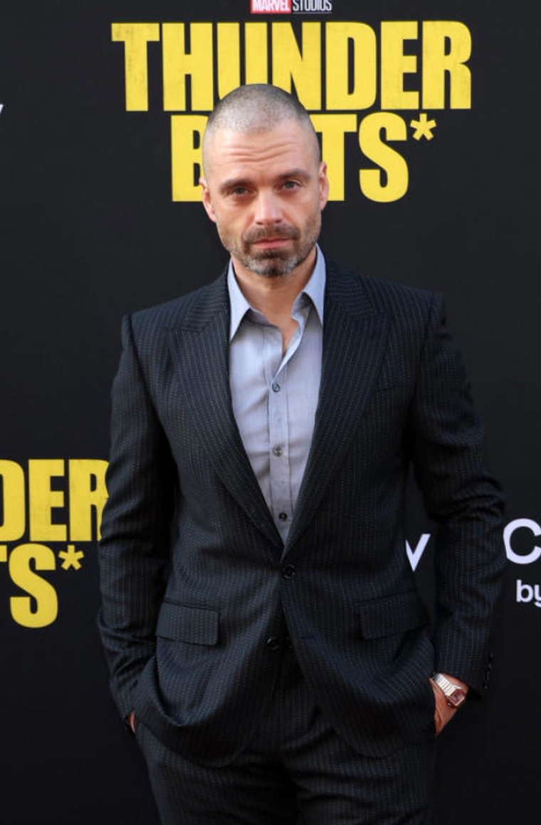 Sebastian Stan sorprendió con su cambio de look Sebastian Stan sorprendió con su cambio de look