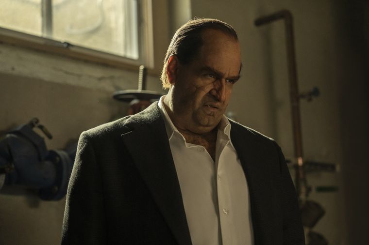 Colin Farrell como Oz Cobb