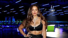 el sorpesivo regalo noventoso de klohe kardashian para rosalia el sorpesivo regalo noventoso de klohe kardashian para rosalia