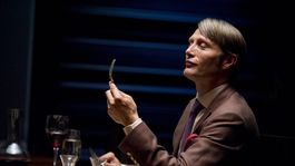 el protagonista de hannibal asegura que podria haber una cuarta temporada de la serie