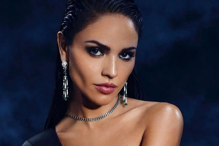 Eiza González celebró la llegada del verano en un lugar paradisíaco
