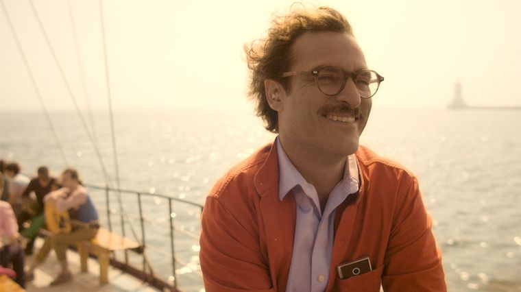 En Her Joaquin Phoenix se enamorada de una IA