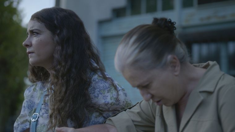 Elena sabe. Elena sabe.