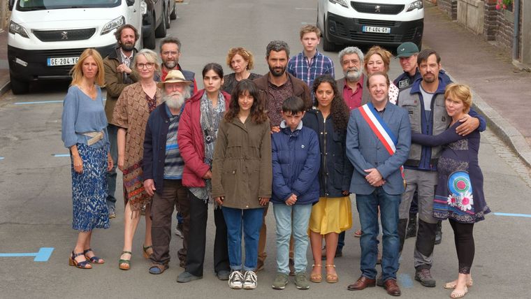 Vecinos bárbaros, la divertida comedia francesa para ver este fin de semana en Netflix Vecinos bárbaros, la divertida comedia francesa para ver este fin de semana en Netflix
