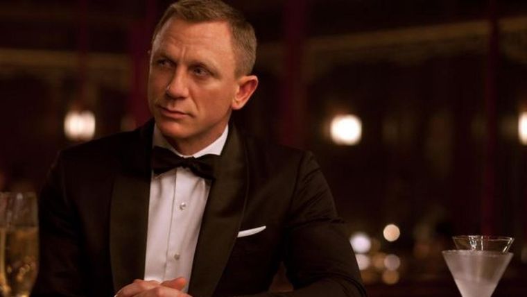 Daniel Craig debutó en la franquicia James Bond en 2006 con Casino Royale Daniel Craig debutó en la franquicia James Bond en 2006 con Casino Royale