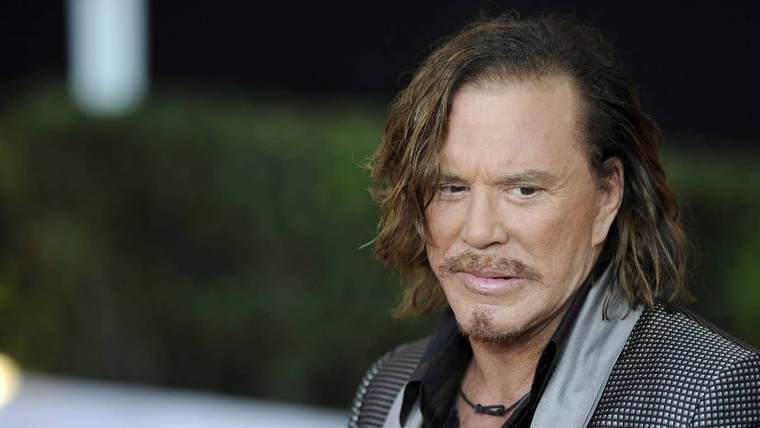 El actor disparó contra su colega y no se guardó nada