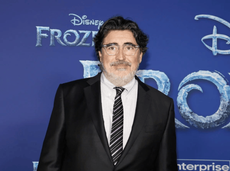 Molina en la premirere de Frozen II donde interpreta al Rey Agnarr