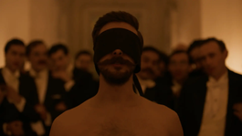 Este drama de romance se estrenó en 2020. Este drama de romance se estrenó en 2020.