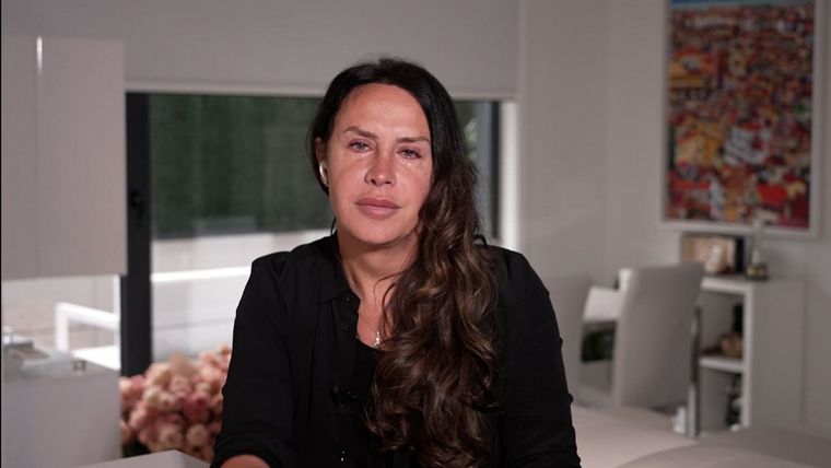 Al borde del llanto, la actriz aseguró que no piensa declinar su candidatura al Oscar ya que dijo no haber cometido ningún delito