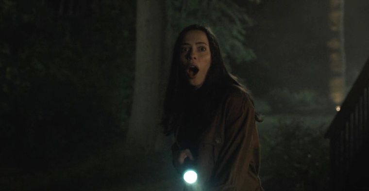 Rebecca Hall en La casa oscura. Rebecca Hall en La casa oscura.