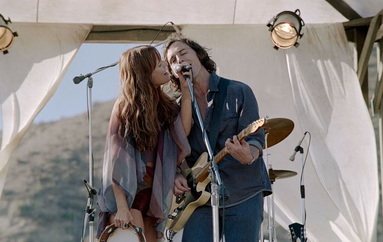 Daisy Jones & The Six se ha convertido tendencia en estos días