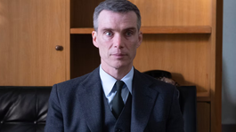 Cillian Murphy como J. Robert Oppenheimer