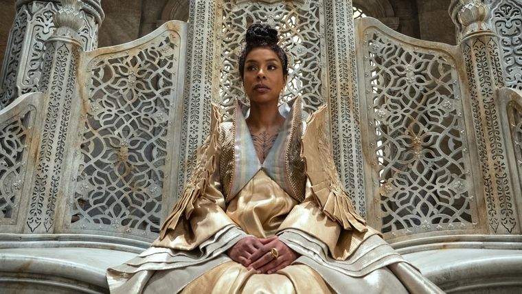 Con un plan muy claro de abarcar todos los libros de la saga, el showrunner no descarta llevar La Rueda del Tiempo a otra plataforma o señal que adquiera sus derechos. Con un plan muy claro de abarcar todos los libros de la saga, el showrunner no descarta llevar La Rueda del Tiempo a otra plataforma o señal que adquiera sus derechos.