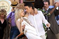 El lado más dulce de la vida se centra en una mujer obligada a reinventarse tras su inesperado divorcio.