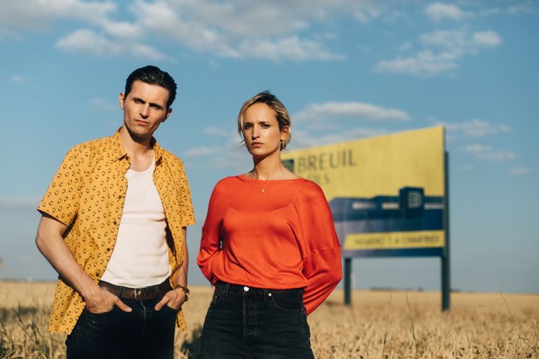 Raphaël Quenard y Agathe Rousselle protagonizan Cash, disponible en Netflix