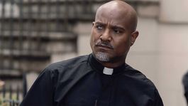 Seth Gilliam es reconocido por su papel de Gabriel Stokes en The Walking Dead