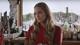 Jennifer Lawrence protagoniza esta divertida y elogiada comedia Jennifer Lawrence protagoniza esta divertida y elogiada comedia