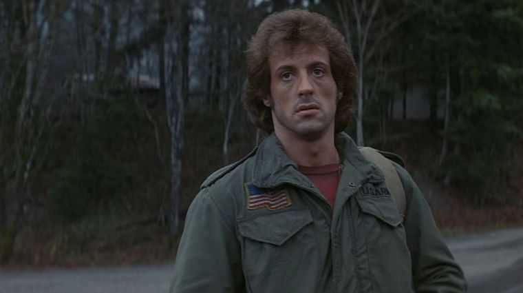 Sylvester Stallone como John Rambo en First Blood (1982) Sylvester Stallone como John Rambo en First Blood (1982)