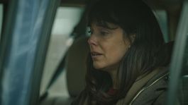 final explicado de cortafuego, la pelicula que arrasa en netflix final explicado de cortafuego, la pelicula que arrasa en netflix