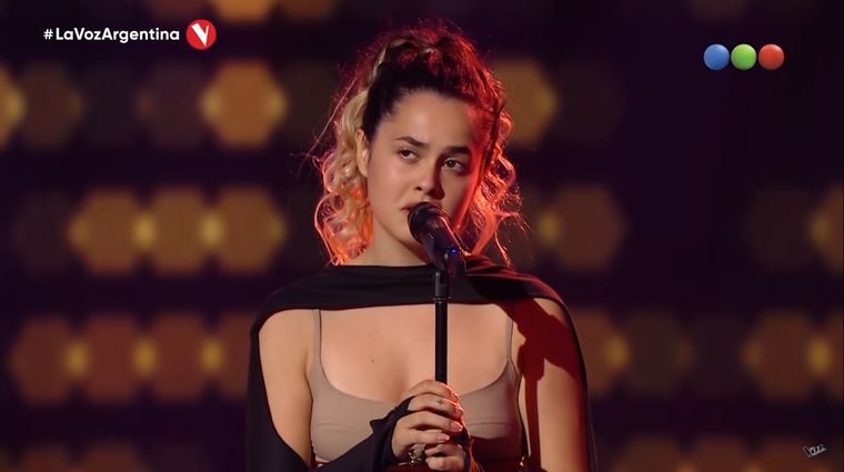 La interpretación de Solange dejó sin palabras a los coaches.