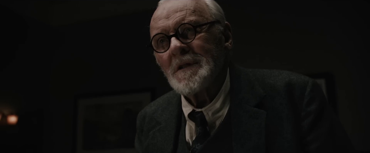 Anthony Hopkins como Sigmund Freud