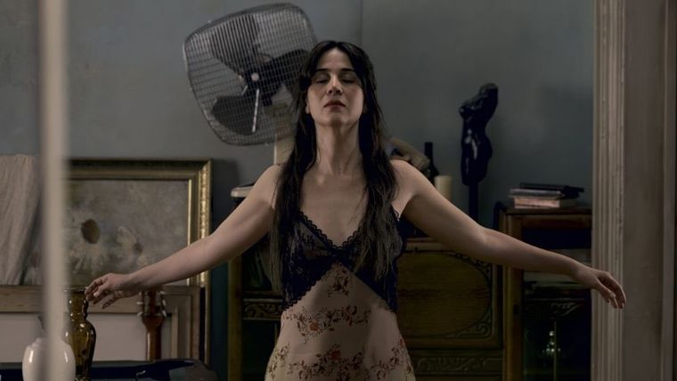 La película tuvo una primera exhibición en el Festival Internacional de Cine de Morelia 2025. La película tuvo una primera exhibición en el Festival Internacional de Cine de Morelia 2025.