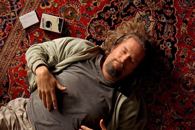 Jeff Bridges como The Dude en El gran Lebowski, la película dirigida por los hermanos Coen en 1999. Jeff Bridges como The Dude en El gran Lebowski, la película dirigida por los hermanos Coen en 1999. 