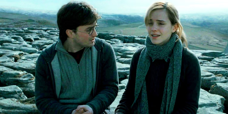 Harry Potter y Hermione en la zona que hoy es visitada por los fanáticos