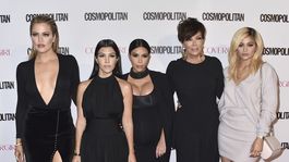 lo nuevo de las kardashians podra verse en latinoamerica