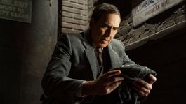 Nicolas Cage vuelve a convertirse en Spider-Man para Spider-Noir. Nicolas Cage vuelve a convertirse en Spider-Man para Spider-Noir.
