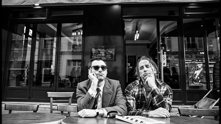 Sigue el rodaje de Sin aliento, uno de los primeros largometrajes de la era de la Nouvelle Vague en el cine francés, en 1959. Sigue el rodaje de Sin aliento, uno de los primeros largometrajes de la era de la Nouvelle Vague en el cine francés, en 1959.