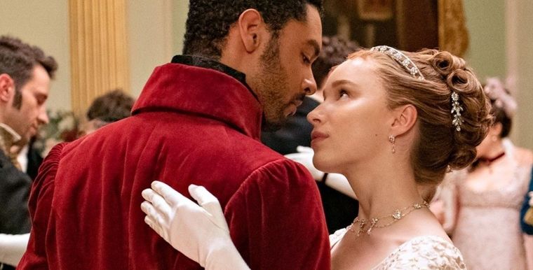 El showrunner quiere la vuelta de Simon y Daphne