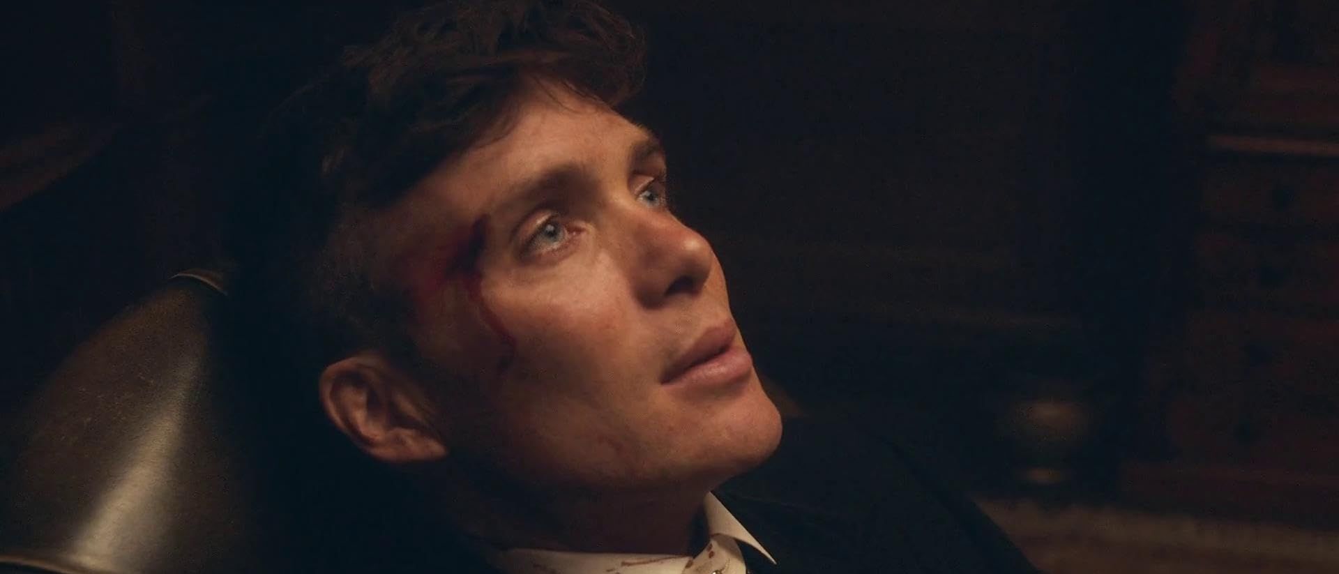Cillian Murphy como el icónico Tommy Shelby en la sexta temporada de Peaky Blinders.