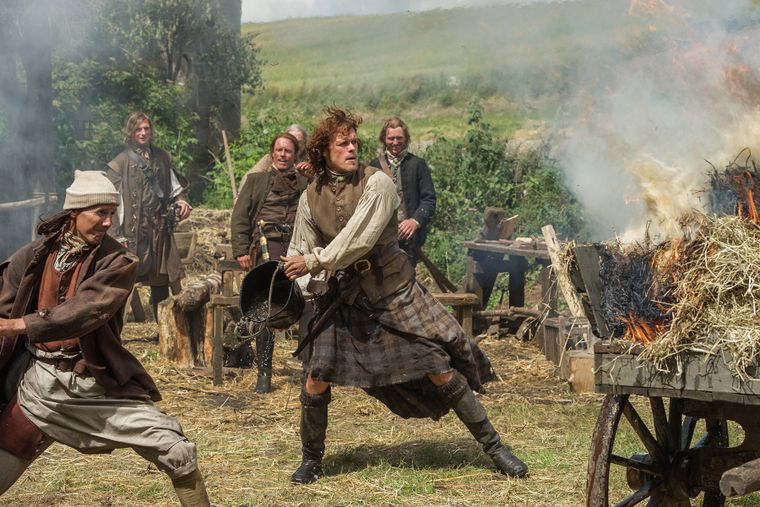 La llegada de la Highland Watch a Lallybroch pone a prueba el liderazgo de Jamie y revela más detalles sobre la historia familiar de los Fraser.